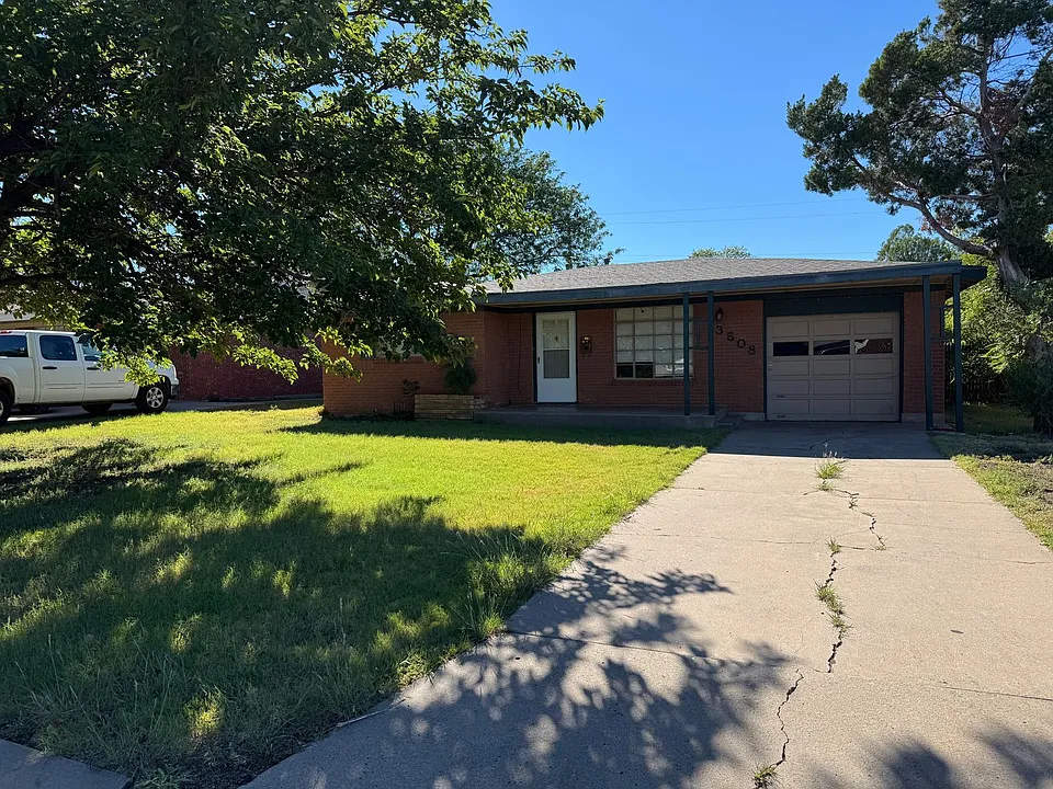3508 Lynette Dr