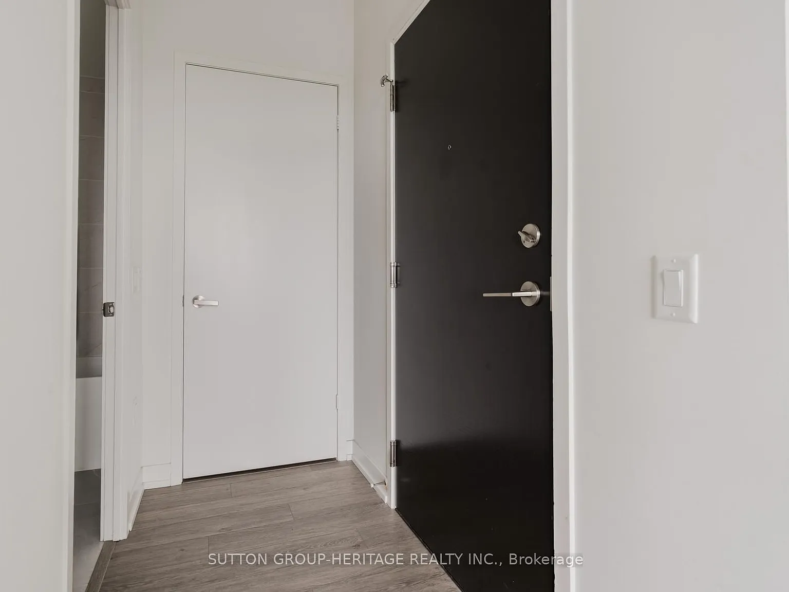 3 bed, $3,300 — Photo 4