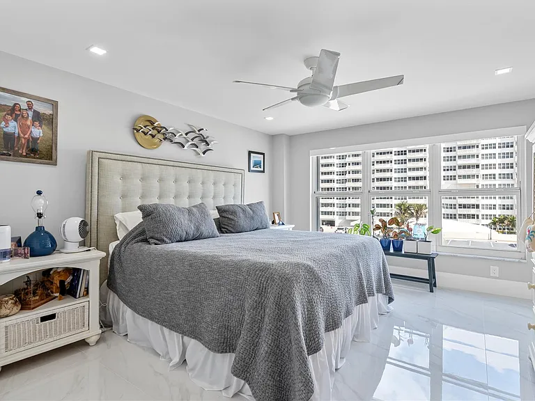 3900 Galt Ocean Dr #317 — Photo 36