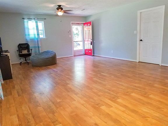 5th image of 3034 N 17th Ave