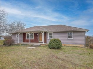 7603 E 233rd St, Peculiar, MO 64078