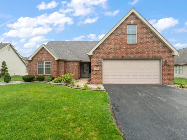 10011 Wildwood Ln, Highland, IN 46322