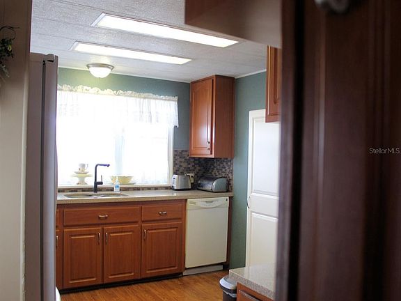 3rd image of 26 Royal Palm Cir
