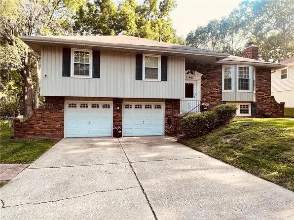 11907 E 57th St, Kansas City, MO 64133