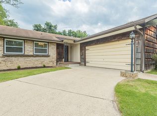 1110 S 4th St, Boonville, IN 47601
