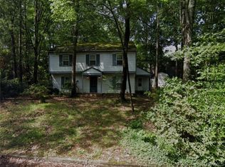 10649 Red Queen Rd, North Chesterfield, VA 23235