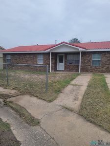 800 W Sayers Dr, Hobbs, NM, 88240