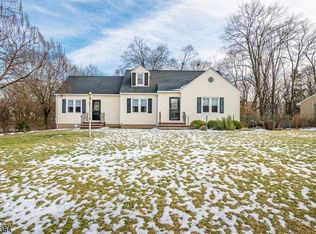 70 Emerson Rd, Somerset, NJ 08873