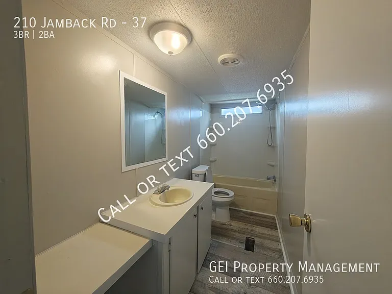 210 Jamback Rd #37 — Photo 20