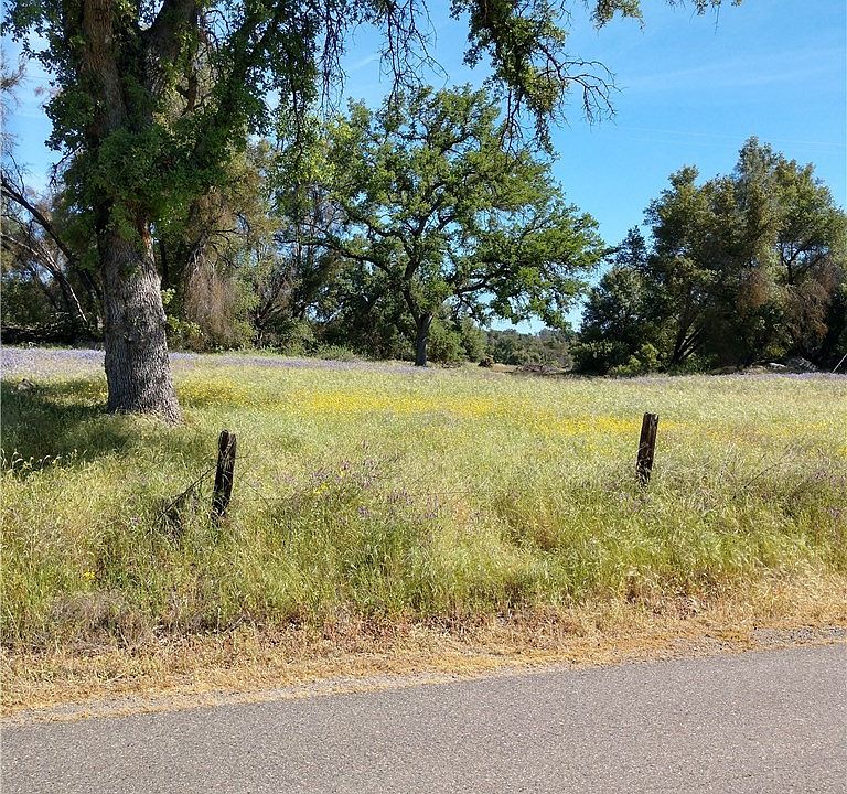 2nd image of 2425 Green Hills Rd