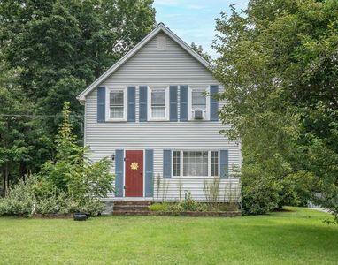 31 Worcester St, Taunton, MA, 02780