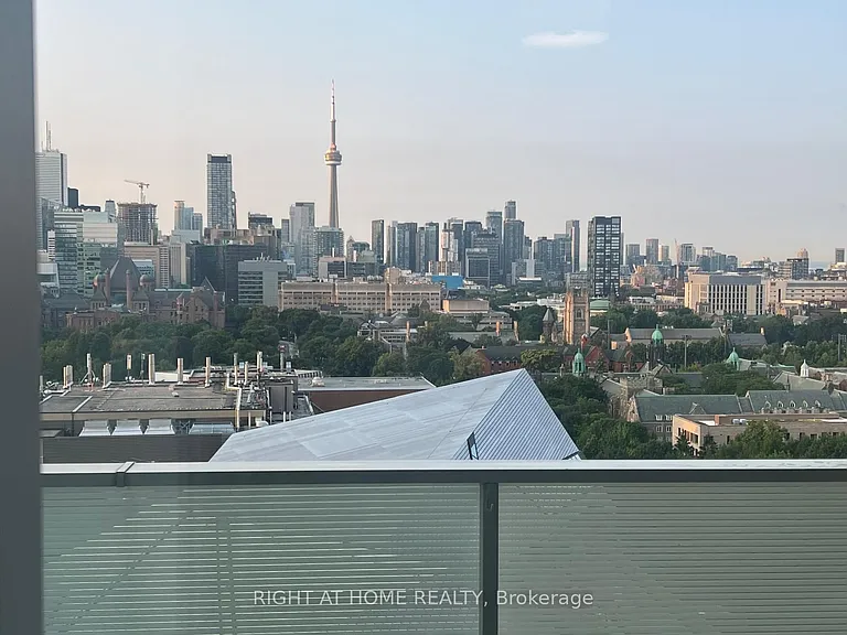 200 Bloor St W #1604 — Photo 29