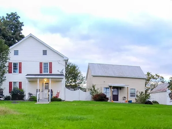 3678 Haulman Rd, Chambersburg, PA 17202