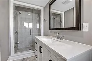 123 Erie St — Photo 7