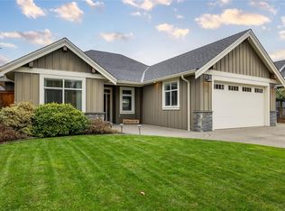 504 Ridgefield Dr, Parksville, BC V9P 0C3