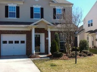 5411 Johnston Mill Ct, Charlotte, NC 28269