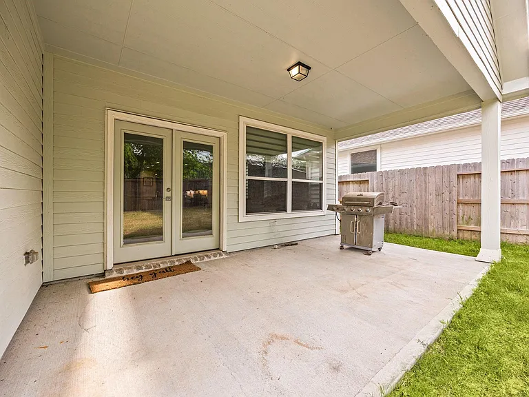 33142 School Hill Rd — Photo 28