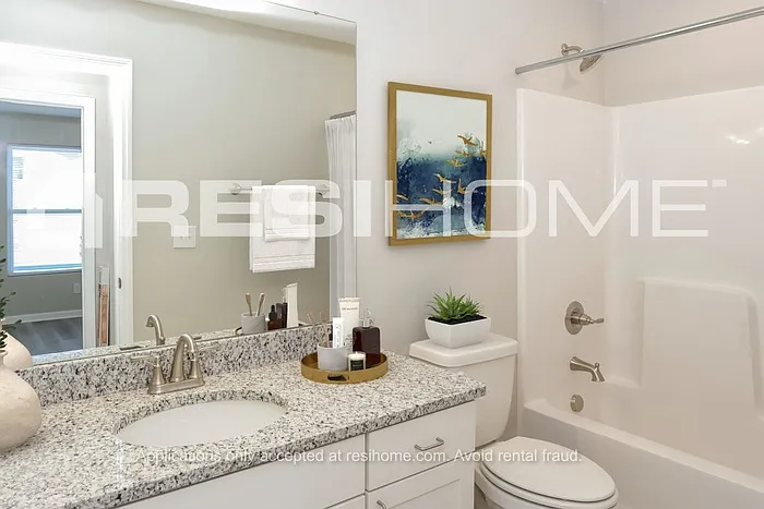 104 London Calvin Way — Photo 12