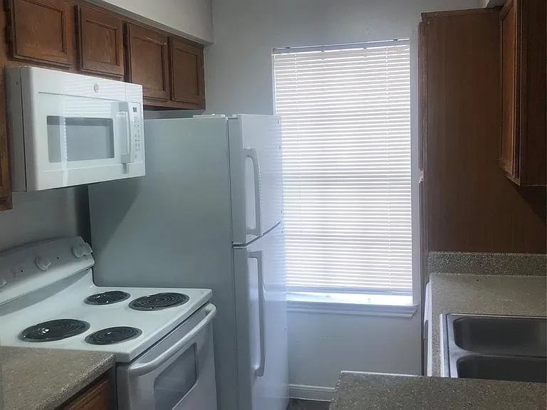 14600 Fonmeadow Dr #1103 — Photo 6