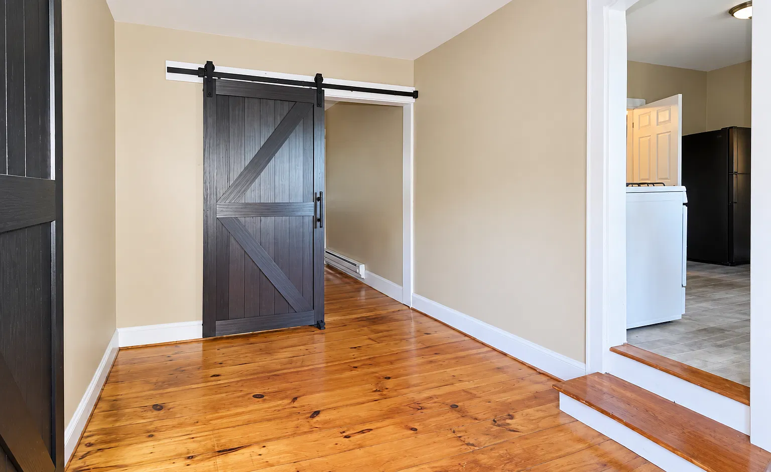 2 bed, 980 sqft, $2,000 — Photo 4