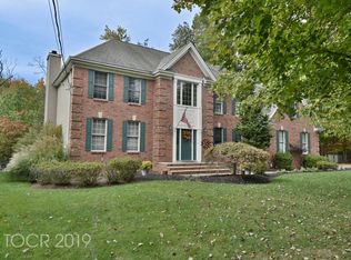 31 Knickerbocker Ln, Old Tappan, NJ 07675