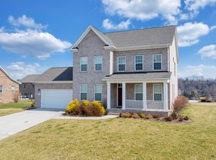 6222 Herons Landing Dr, Radford, VA 24141
