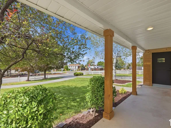 3909 S Birch Dr, Holladay, UT 84124