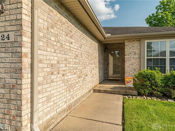 3rd image of 324 Kristina Lynn Pl