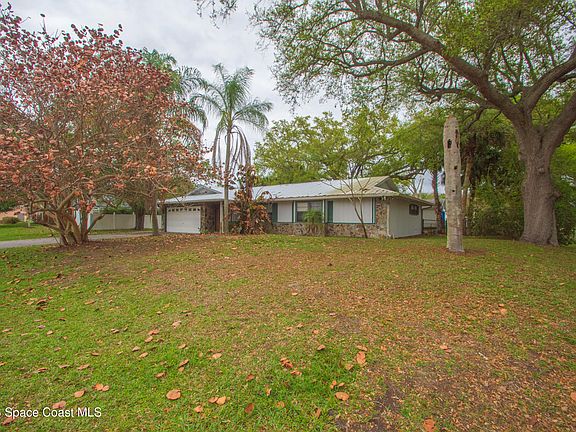 3rd image of 697 Barber St