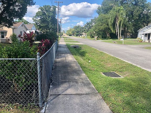 5th image of 1508 Regan Ave