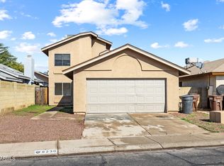 8236 W Shangri La Rd, Peoria, AZ 85345