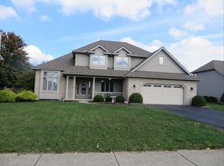 1008 Farmview Dr, Waterville, OH 43566