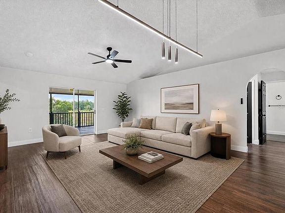 4th image of 8221 NORMANDY DRIVE