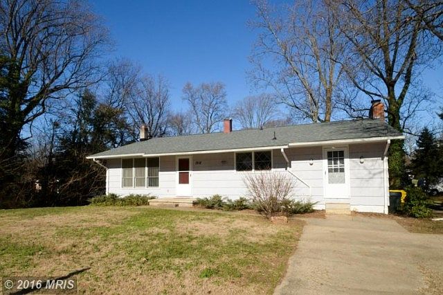 1st image of 1216 Ramblewood Dr