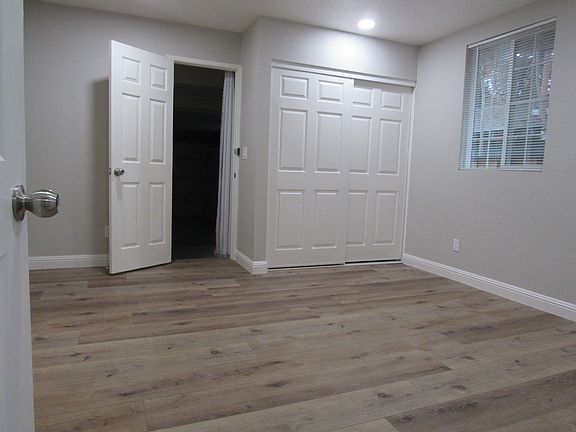 5th image of 2301 Hopeton Ave Unit A