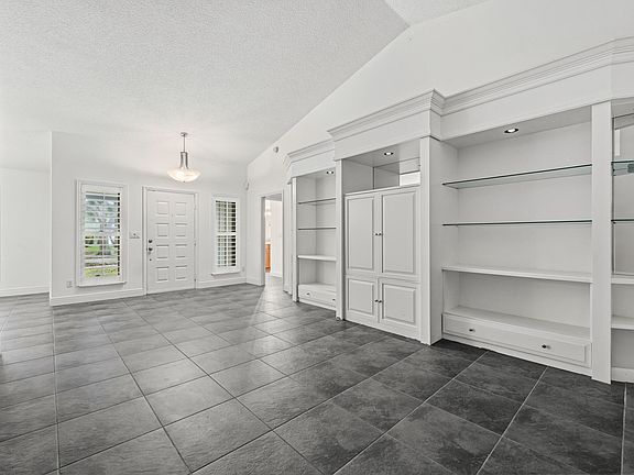 5th image of 18861 Misty Lake Drive
