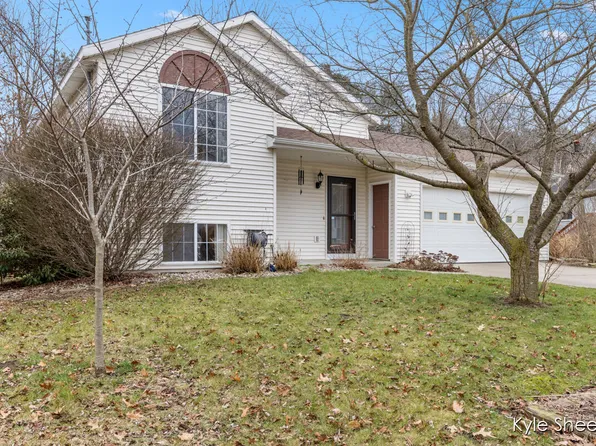 11910 Barnard St, Grand Haven, MI 49417