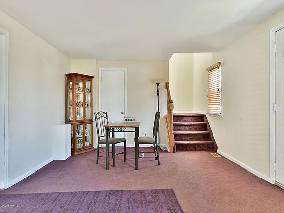 38 Bay Ave North Middletown NJ-large-007