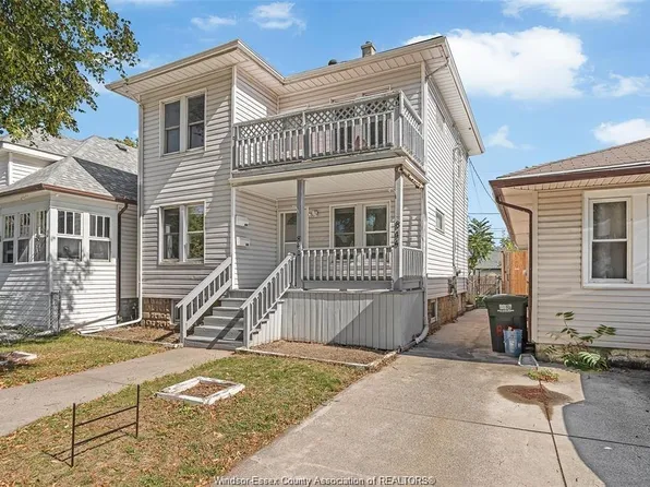 844 Ellrose Ave #842, Windsor, ON N8Y 3W7