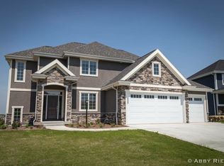 837 Raven Ct, Oregon, WI 53575