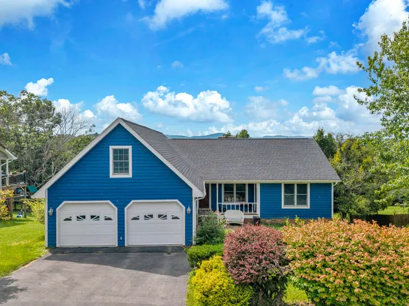 627 Crowfield Cir, Lewisburg, WV 24901