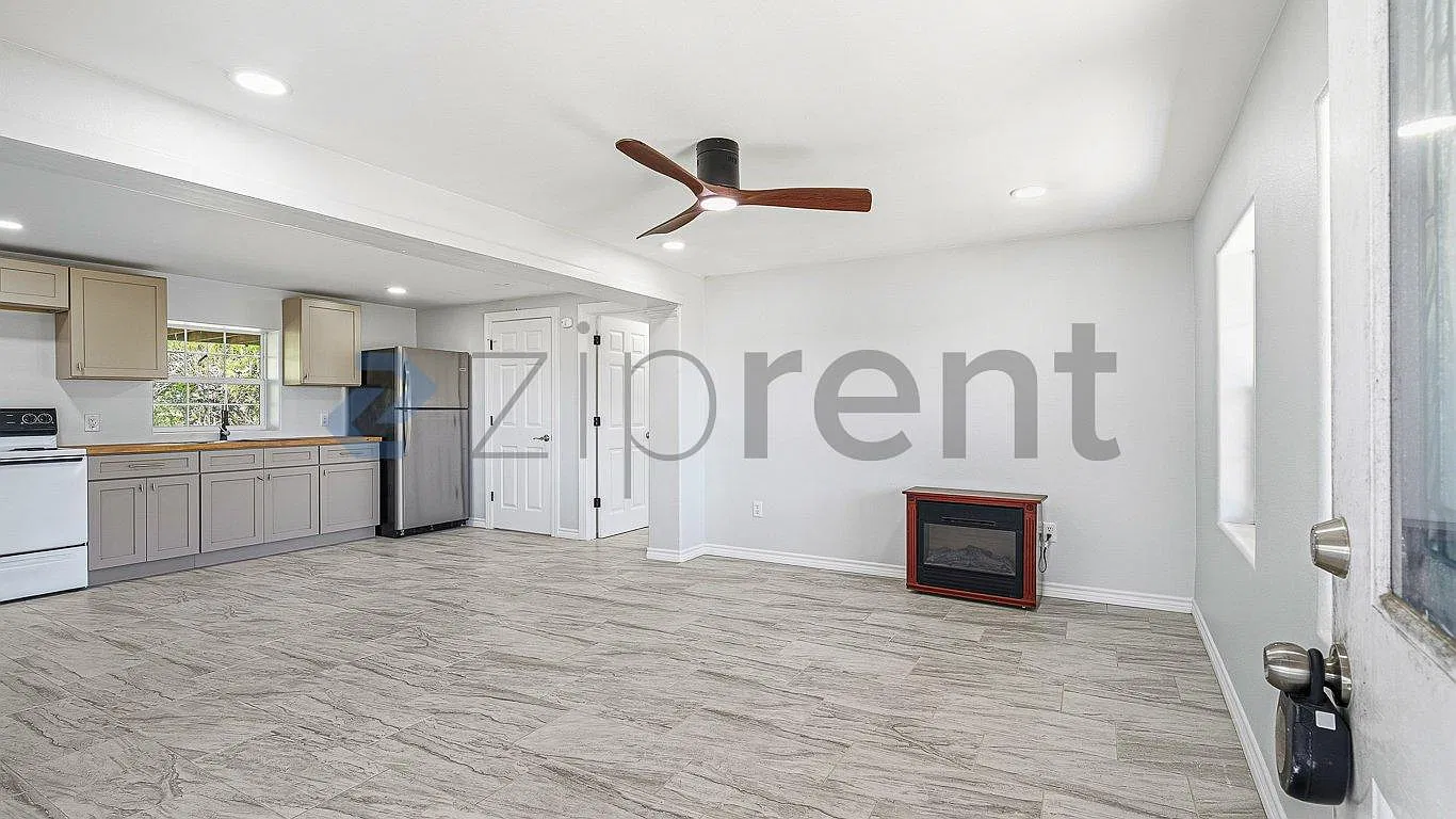 1 bed, 620 sqft, $1,100 — Photo 3