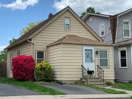 1st image of 74 Cloverdale Ave