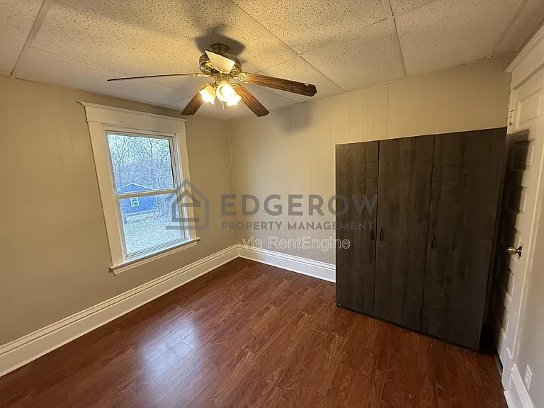 1038 Lafayette Ave SE — Photo 6