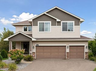 3185 Arden Dr, Woodbury, MN 55129
