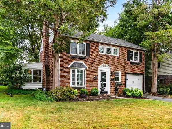 1514 Carlisle Rd, Camp Hill, PA 17011