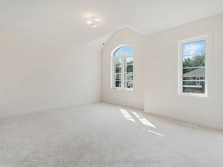 1473 Davis Loop — Photo 11