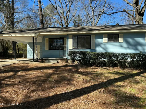 2001 Paden St, Jackson, MS 39204