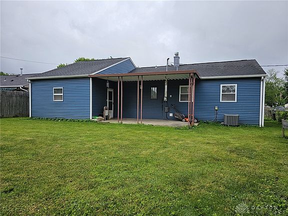 4th image of 808 Flintridge Dr