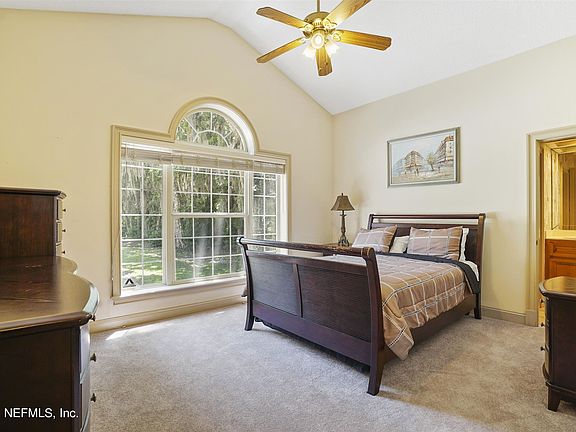 4th image of 1513 Wentworth Ave #6